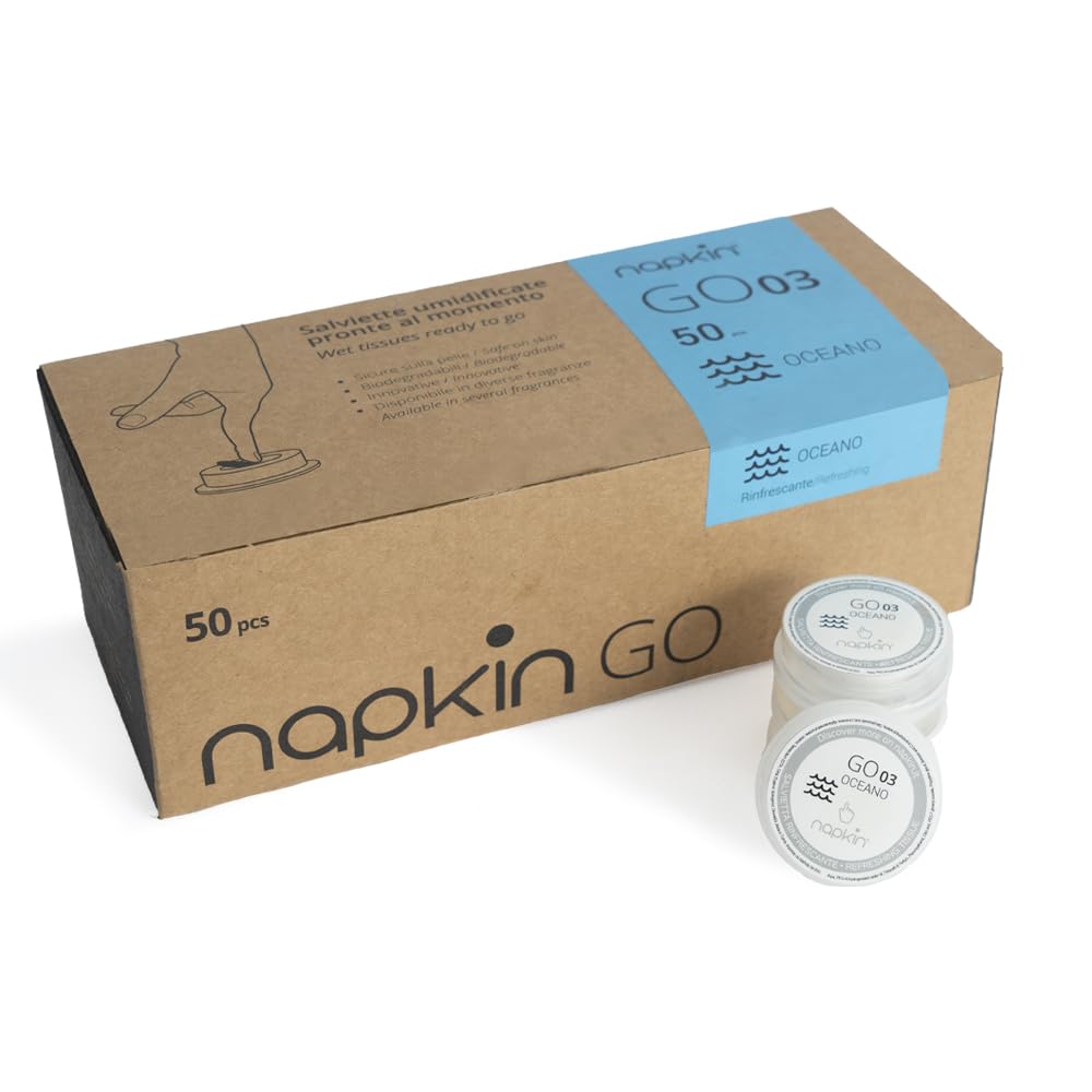 Paquete de 50 toallitas húmedas portátiles listas para usar NAPKIN GO 03 en cápsulas desechables con fragancia Oceano, biodegradables, hipoalergénicas, aptas para piel sensible.