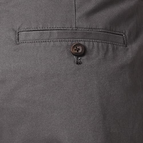 Image of Amazon Essentials Men's Classic-Fit 7 inch Chino Shorts