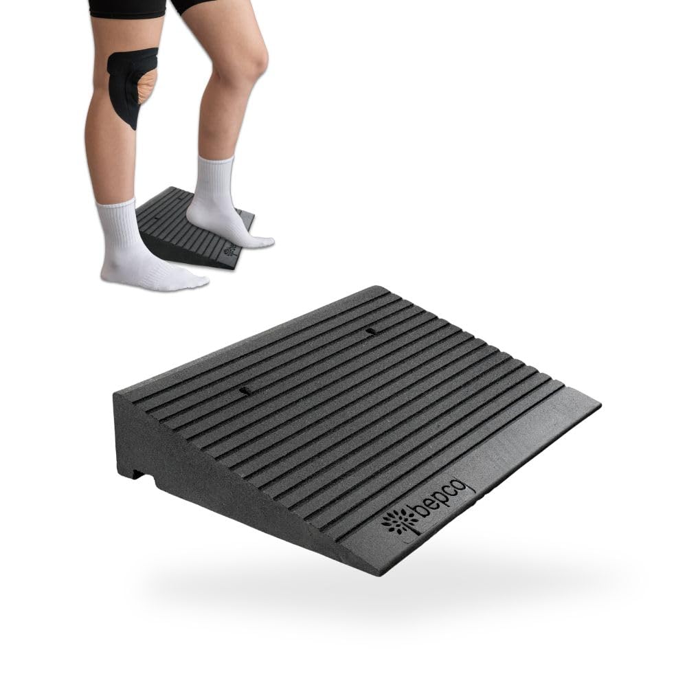 bepco Kneeblock – Cuña para sentadillas, pantorrillas de goma reciclada – Bloque de movilidad 3 en 1 para rodillas, tobillos y pantorrillas – ideal para entrenamiento, diario y rehabilitación