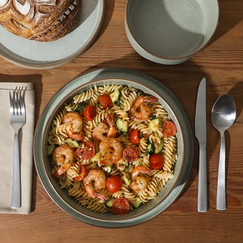 Image of Gibson Elite Gelston Stoneware Matte Reactive Glaze 16 Piece (Service for 4) Plates and Bowl Dinnerware Set - Green
