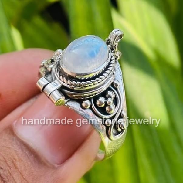 Mother day gift, Natural Moonstone Ring, 925 Sterling Silver Plated Handmade, Openable Poison Rings, Storage box, Vintage poisoner
