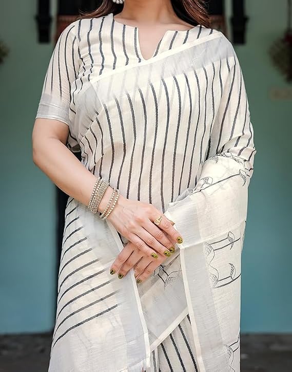 Image of Lilan Cotton Saree with White Daisy Floral Prints Tassel Pallu Lightweight Summer Saree