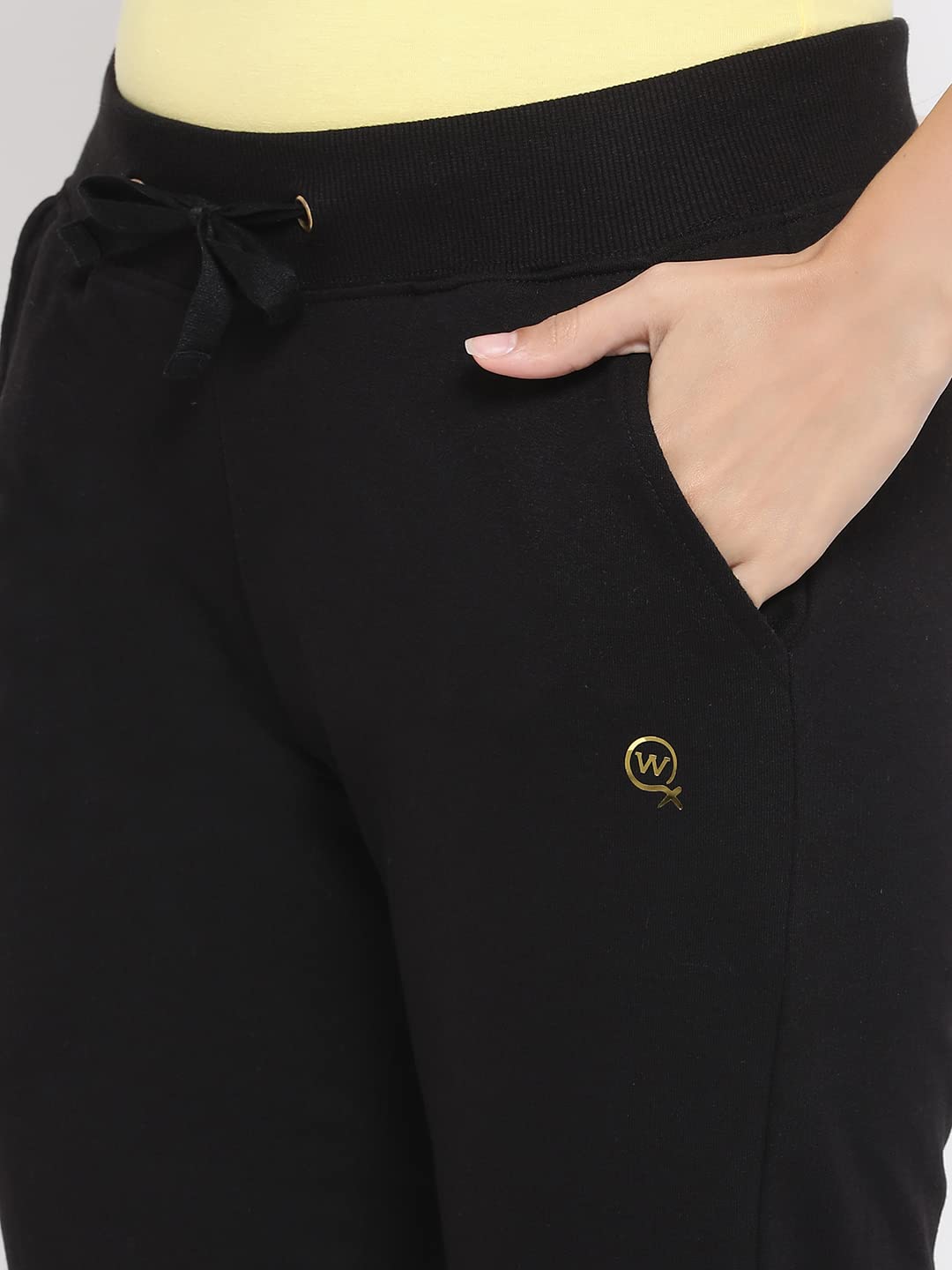 Macrowoman Active Plain Pants for Women in Cotton Rich Fabric, Low Waist Women's Trousers with Front Pockets for Gym, Yoga & Leisure, Black, XL, Pack of 1 1