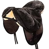 EIGENSCHAFTEN: Unser Fellsattel ist ideal für Bare-Back-Reiten! Die Unter – und Oberseite ist aus echtem Lammfell gefertigt und bietet somit eine angenehme Polsterung für Sie und Ihr Pferd. Herausnehmbare Polster links und rechts vom Wirbelkanal erhöhen den Sitzkomfort und schonen den Pferderücken. Verbesserten Halt ermöglichen die seitlichen Fellpauschen. Unter dem Sitzfell kann ein Kopfeisen mit Sturzfedern für Steigbügel (separat erhältlich bei CHRIST) eingeschoben werden.