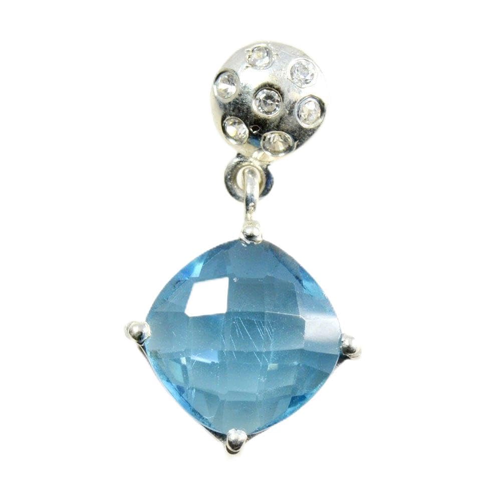 Pendentif topaze bleue naturelle taillée main sur monture argent 4 griffes