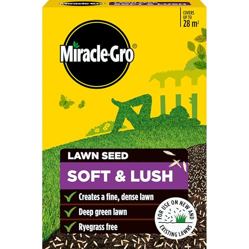 Miracle-Gro Soft & Lush Lawn Seed, Child and pet Friendly - Coverage 28m2 / 840g Box, Yellow