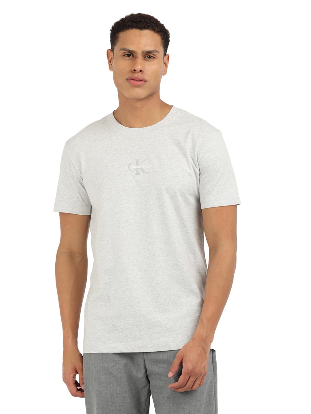 Mode von Calvin Klein & Tommy Hilfiger