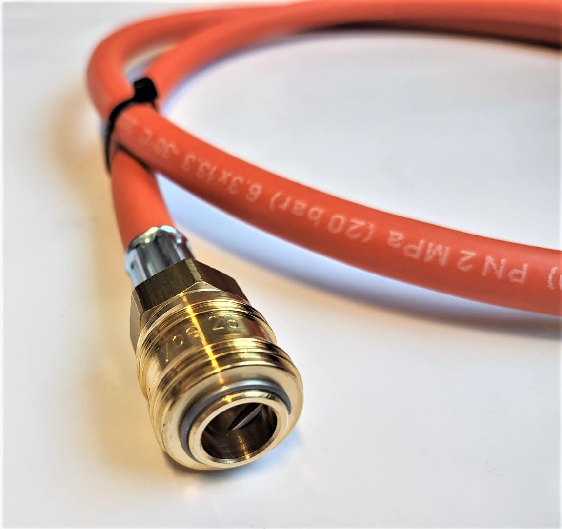 Gasschlauch Propan Butan | 300cm (3m) | DN 7,2 Type 26 (Buchse) RQS - DN5 (Dorn) Schnellanschluss LKS | Propangasschlauch | Gas Hose für Anschluss an eine Gasflasche oder einen Herd