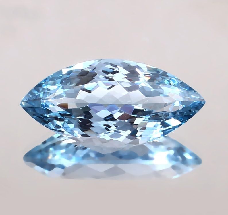 Aigue-marine en forme de marquise à facettes pour création de collier DIY