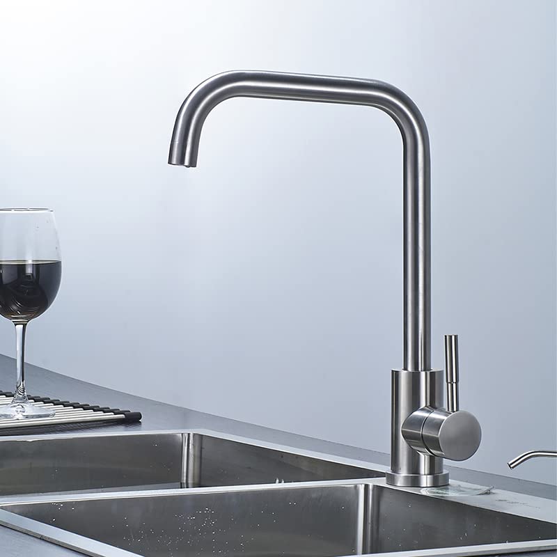 Robinet en acier inoxydable brossé de style professionnel Farmhouse