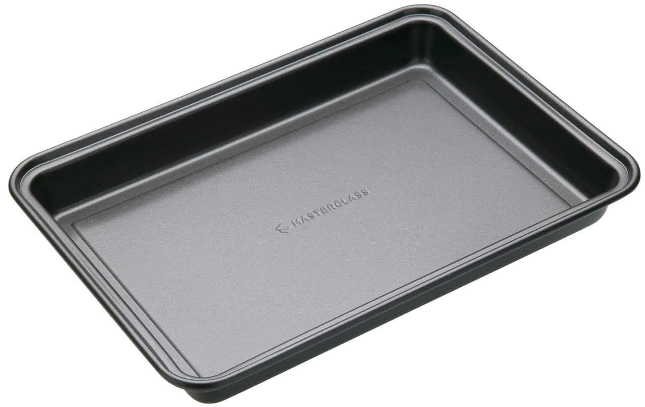MasterClass Non-Stick Brownie Pan with PTFE, PFOA and BPA Free Non Stick, Robust 1mm Thick Carbon Steel, 27cm x 20cm, Black