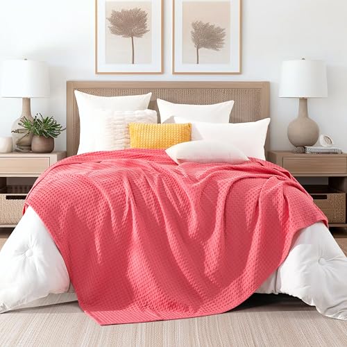 Image of Elegant Comfort Premium 100% Cotton Waffle Blanket - Lightweight Breathable Waffle Weave Bed Blanket - Soft and Warm All Season Blanket for Couch, Sofa and Bed, King Size 90x108 Inches, Coral