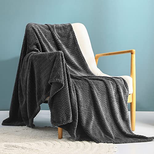 Exclusivo Mezcla Large Flannel Fleece Throw Blanket, 127x178 CM Sofa Throws, Soft Jacquard Weave Wave Pattern Throws for Sofa, Dark Grey Blanket