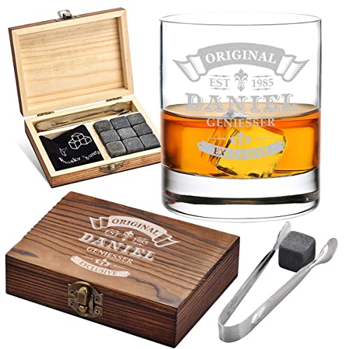 5-TLG Whisky Kühlsteine Set - Holzkiste und Whisky Tumbler mit Wunschgravur - 9x Kühlsteine, 1x Zange, 1x Beutel, 1x Holzkiste - für Whisky, Scotch, Gin - Geburtstag - Motiv Original Exclusive 5-TLG Whisky Kühlsteine Set - Holzkiste und Whisky Tumbler mit Wunschgravur - 9x Kühlsteine, 1x Zange, 1x Beutel, 1x Holzkiste - für Whisky, Scotch, Gin - Geburtstag - Motiv Original Exclusive