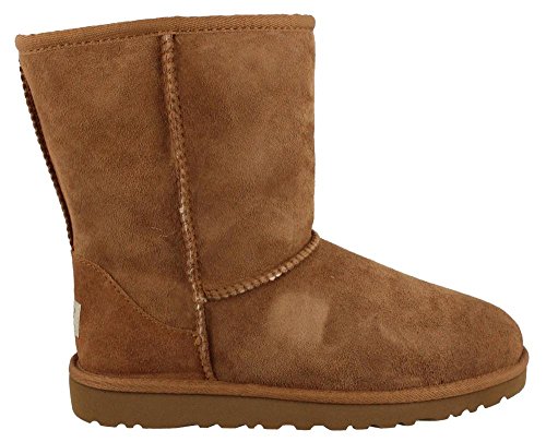 UGG Australia Classic Chestnut Sheepskin Girls Boots Size 5 M- 5251Y
