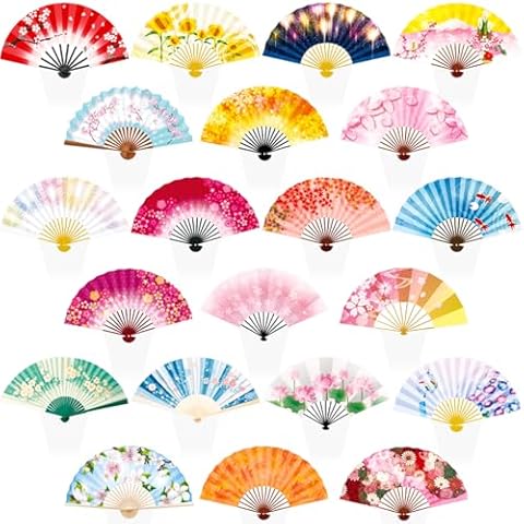Folding Fan Cupcake Toppers by CANDY CHEF Cover
