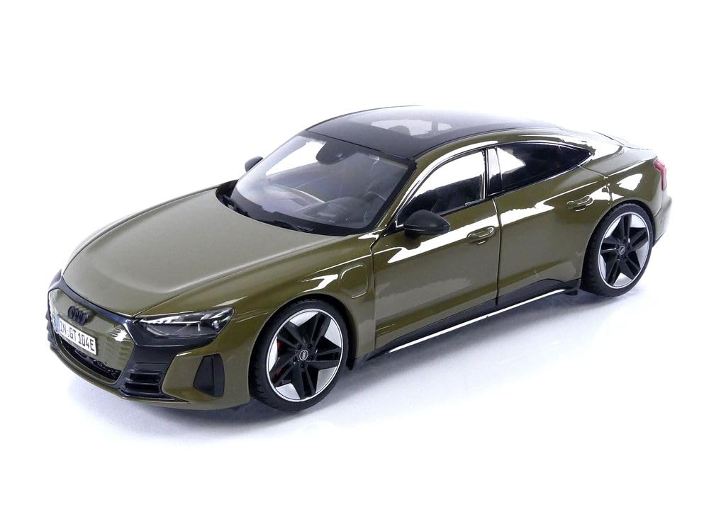 BBURAGO - AUD RS E-Tron GT - 2022-1/18