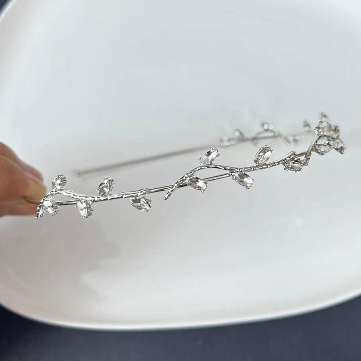 scicent Hair Bands for Women Sliver Rhinestone Hairband Crystal Diamond Headbands Fashion Pearl Head Band Bling Vintage 80s Hair Accessories for Women Girls - Image 4