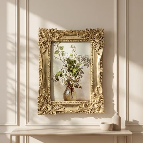 Portarretratos vintage floral que resalta fotos apagadas con un relieve tallado elegante 3