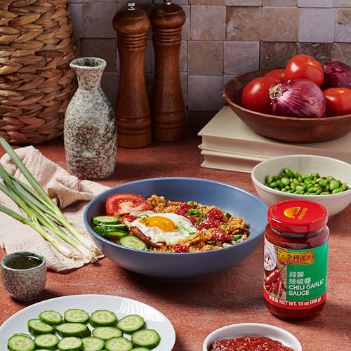 Lee Kum Kee Chili-Knoblauch-Sauce – Scharfe Würzsauce aus feurigen Chilischoten und Knoblauch – 1 x 368 g