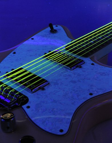 NEON hI-dEF yELLOW electric guitar 009–046/leuchtstoffsaiten (jaune) - Les Beatles, Paul McCartney, John Lennon, RIngo Starr, George Harrison NEON hI-dEF yELLOW electric guitar 009–046/leuchtstoffsaiten (jaune) – Image 3