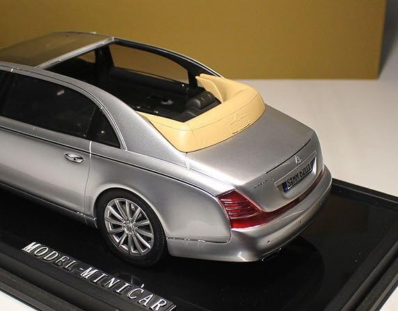 【世界限定699台‼️】1/64マイバッハMaybach62 2トーン 世界限定699台‼️】1/64マイバッハMaybach62 2トーン