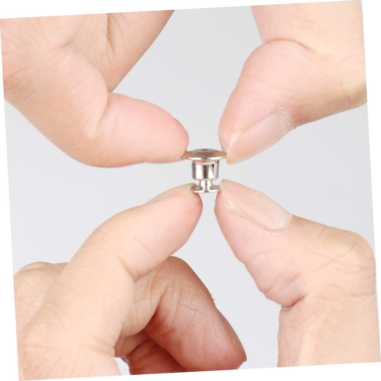 84pcs Replaceable Pin Backs Metal Pin Holder Tie Tack Name Tag Flat Round Clasp