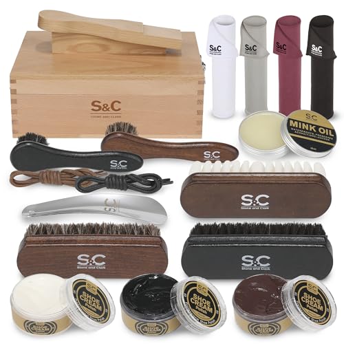 17-Piece Wooden Shoe Shine Kit