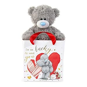 Me to You Valentine’s Tatty Teddy in Gift Bag