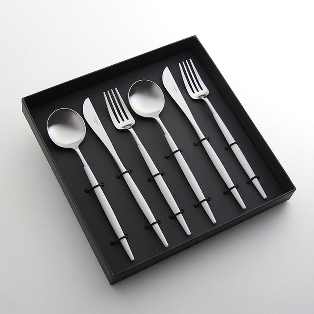 クチポール ホワイト ブラック ②セット ポーチ② imgrc0091863750.jpg  