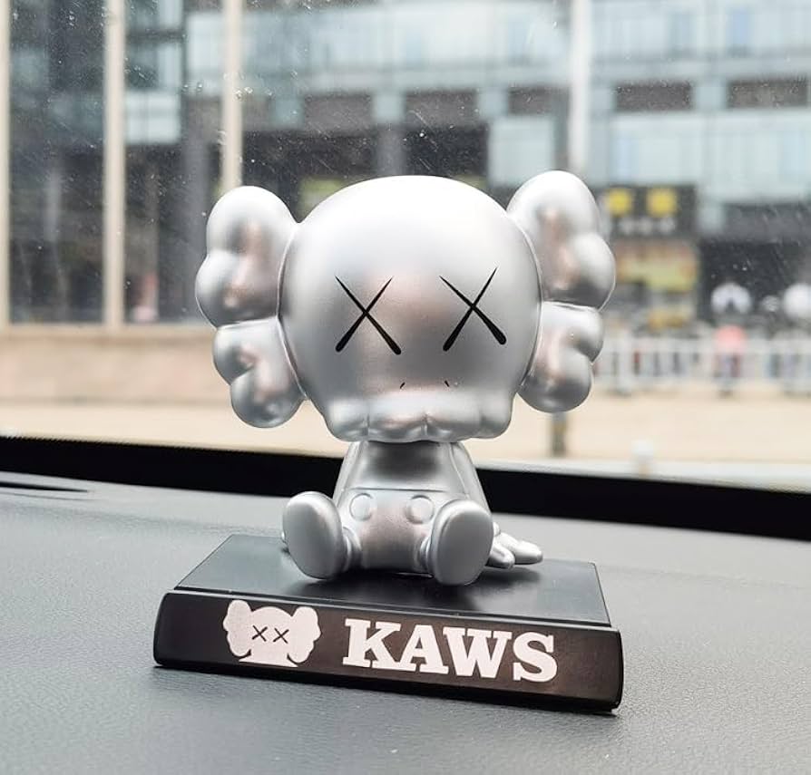 その他 kaws Amazon.co.jp: KAWS コンパニオン ボブルヘッド フィギュア デフォルメ