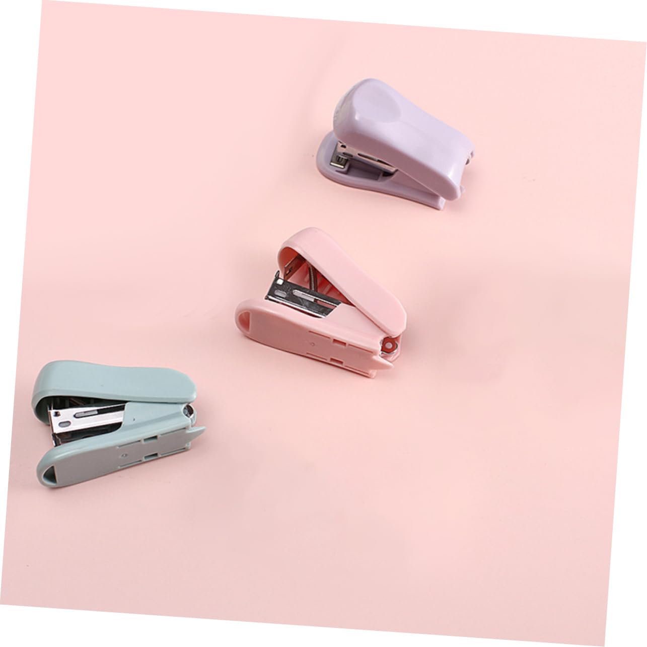 jojofuny 5 Ensembles Agrafeuse À Main Mini Agrafeuse Avec Agrafes Compacte Mini-agrafes Mignon De Poche En Plastique Portative À Main Le Fer 3 Pièces * 5