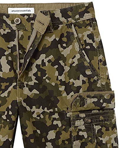 Image of Amazon Essentials Men's 10 inch Classic-Fit Cotton Twill Cargo Shorts with Multiple Pockets, Zip Fly, Button Waist (Available in Big & Tall)