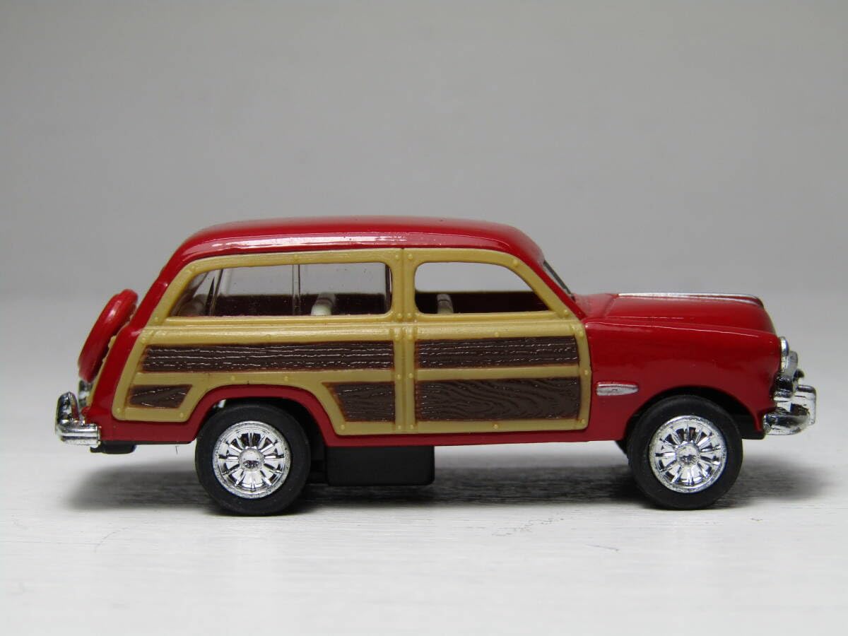 Amazon | Ford 1/82 フォード Woody Wagon V8 ウッディ ステーション