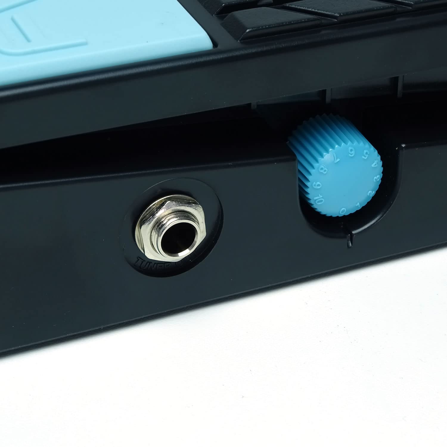 BOSS FV-50H Volume-Pedal hochohmig für Gitarre Bass Klinkenkabel