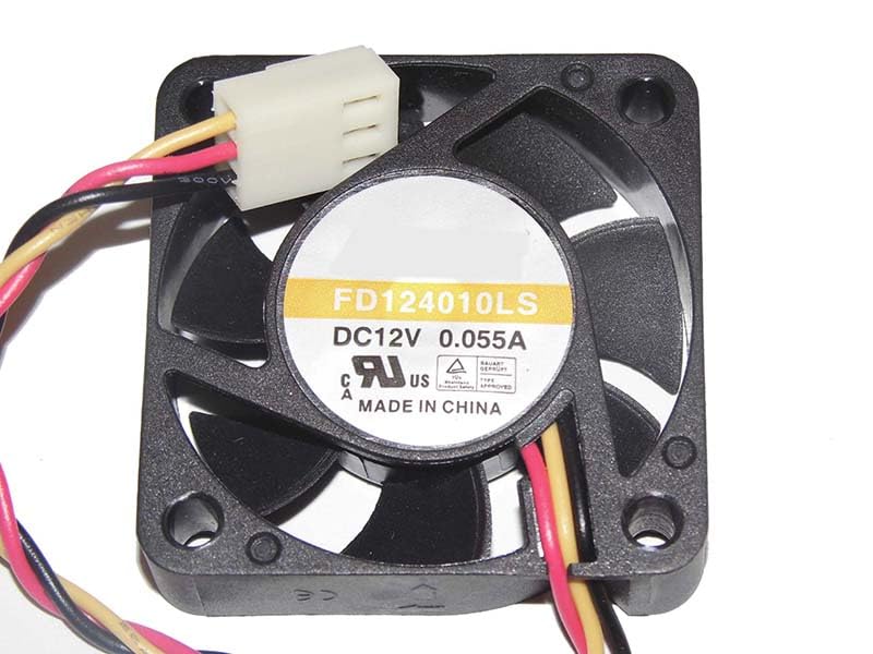 Ventilador de 40mm FD124010LS soluciona calentamiento en fuentes y placas mini ITX