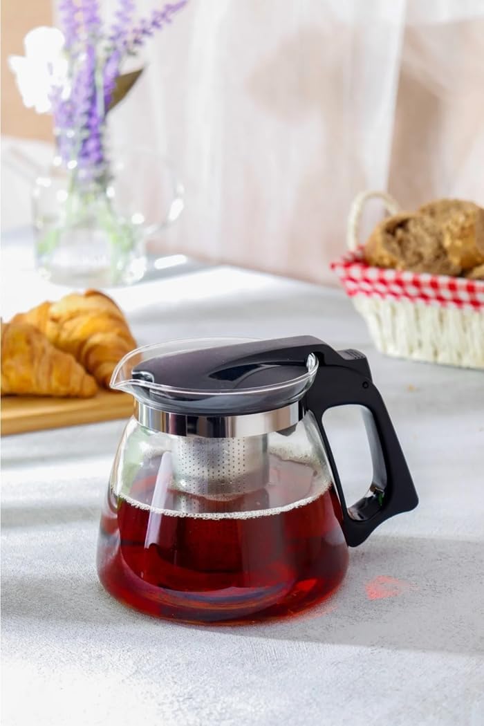 Brew in Style: Orret Glass Teapot Review
