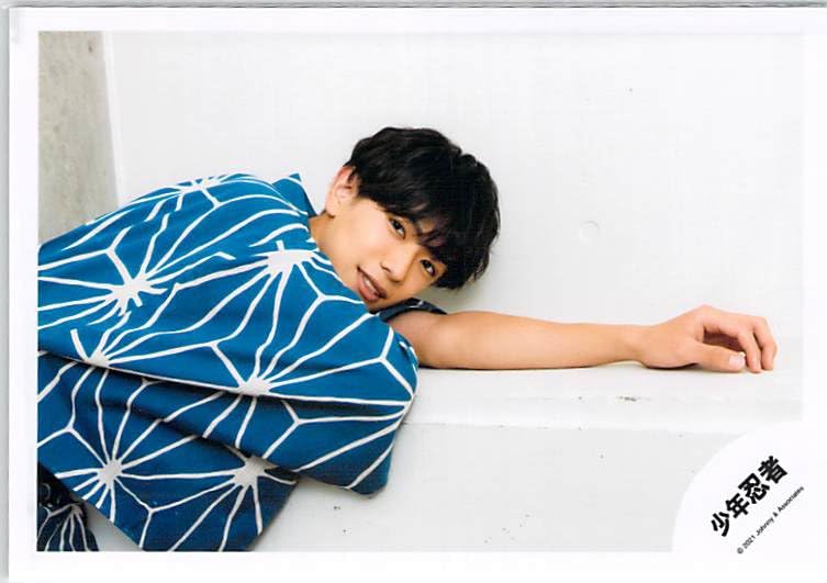 Amazon.co.jp: 少年忍者 深田竜生 公式写真 写真 フォト （スリーブ