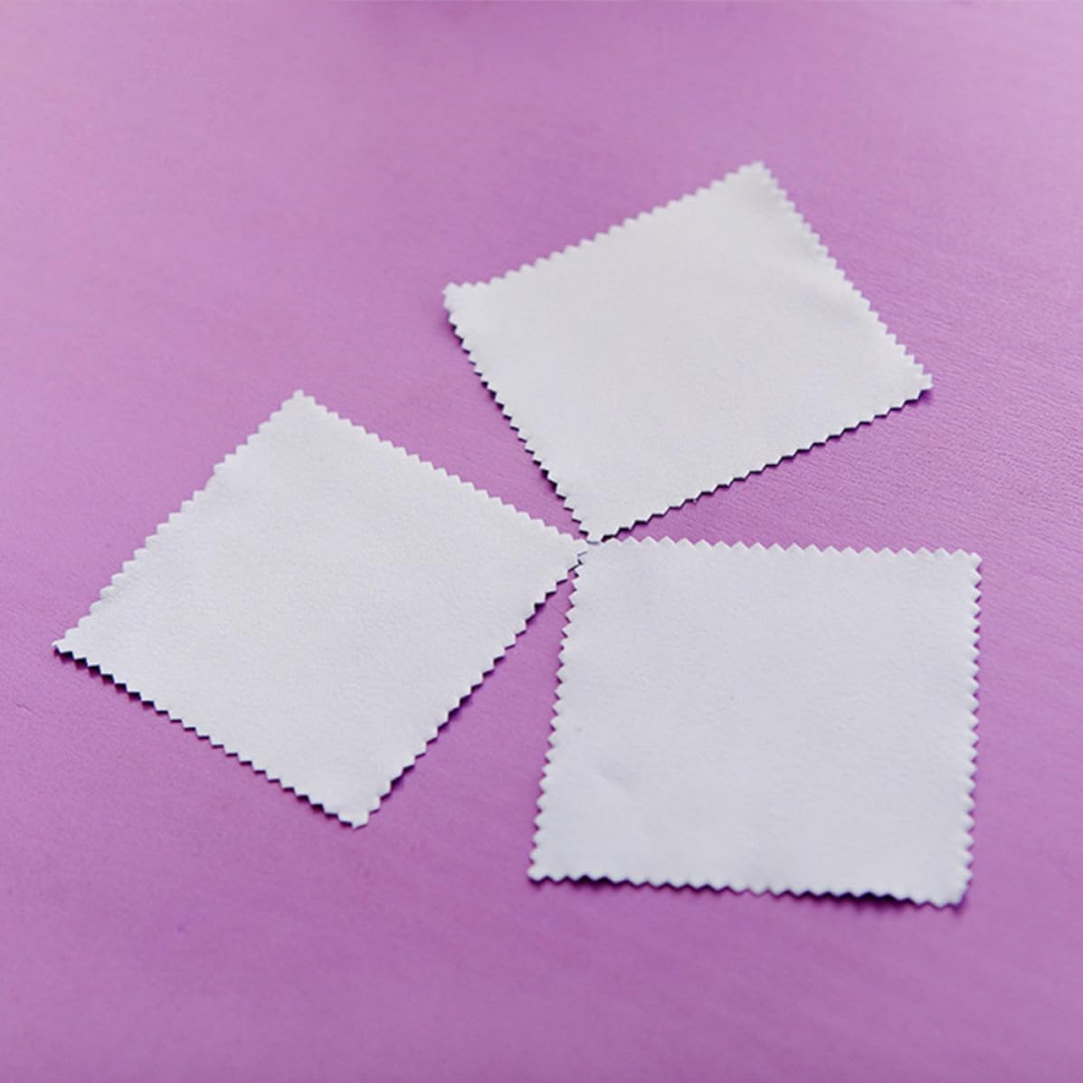 100pcs Double-Sided Microfiber Jewelry Cleaning Cloth Silver Polishing Cloth for Jewelry Care and Cleaning Silverware, Not Easy to Break, for Bracelet and Necklace Maintenance