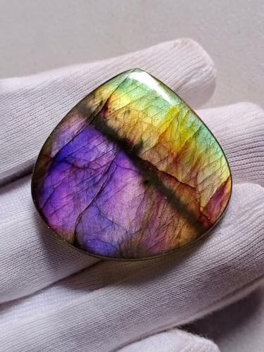 Labradorite violette véritable pour remplacer vos pierres ternes sur vos bijoux