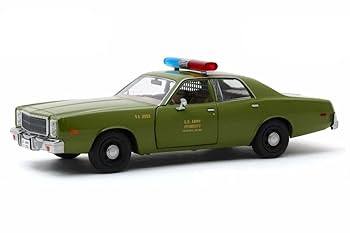 グリーンライト　1977 PLYMOUTH FURY 警察車両 1/43 GreenLight 1:43 Smokey and the Bandit (1977) - 1975 Plymouth