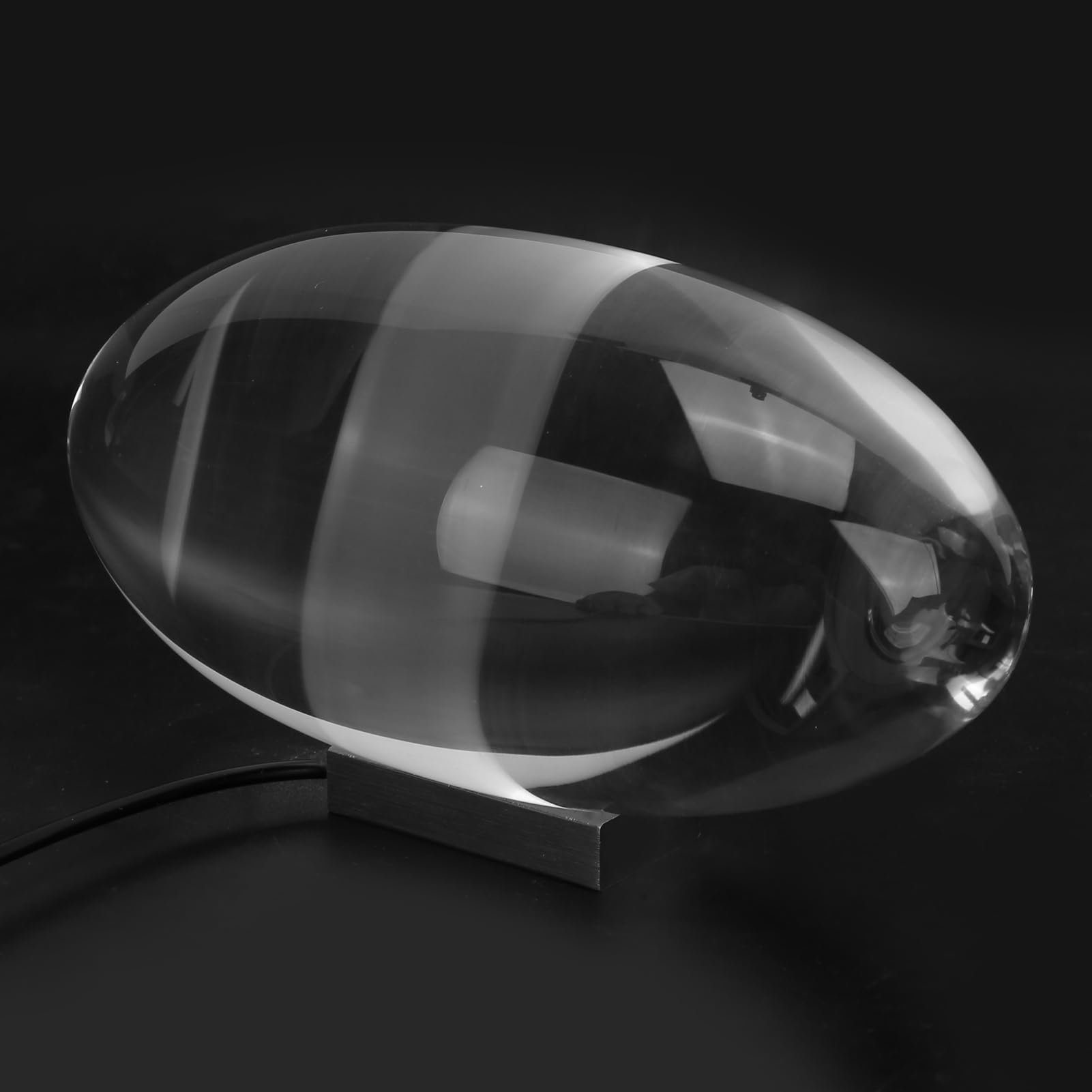 Lampada da Tavolo in Cristallo Elegante Illuminazione Innovativa