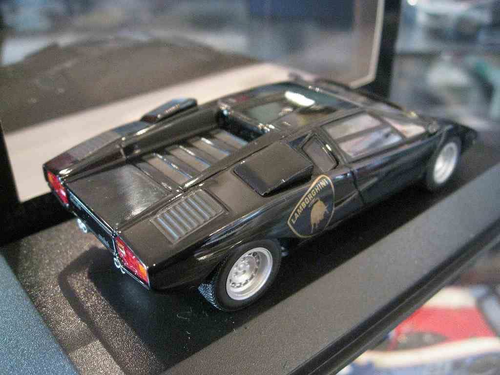 Amazon | 京商ミニチャンプス1/43ランボルギーニ カウンタックLP400