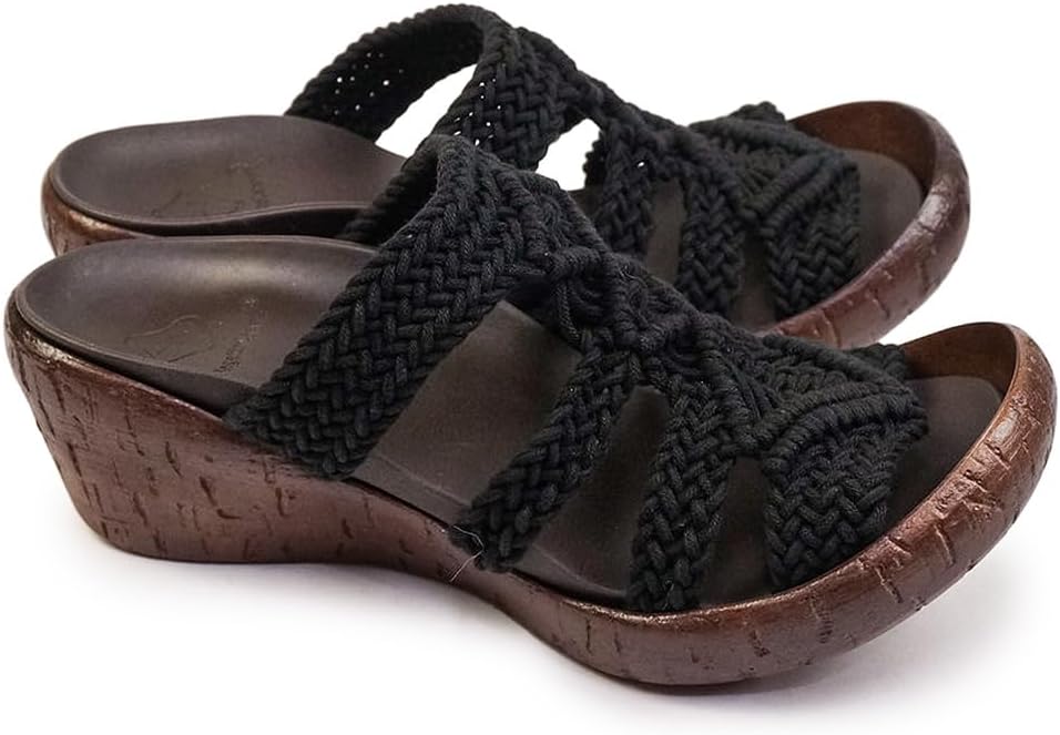 pium ボリュームリボンフリルベルトサンダル ブラック×ピンク S pium