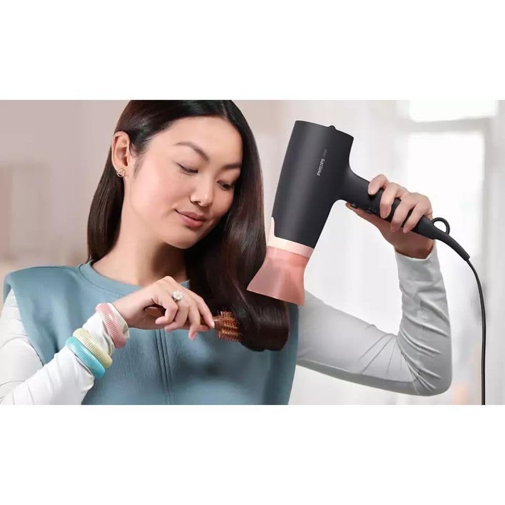 Philips Series 3000 Haartrockner mit ThermoProtect Aufsatz - 2100W, Ionisierungsfunktion, 6 Hitze- und Geschwindigkeitsstufen (Modell BHD350/10)