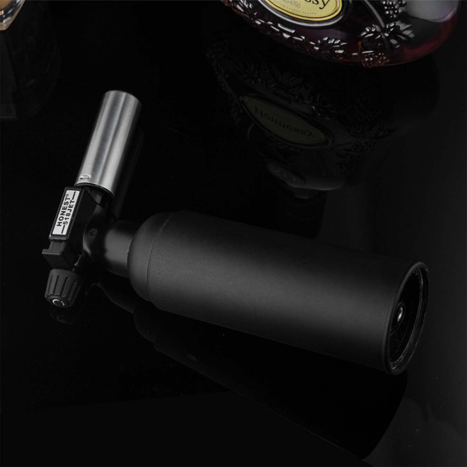 Jet Flamme Briquet Grande Capacité Extérieure Coupe-vent pour Cheminée, Gril, Cuisson, Barbecue, Camping, Crème Brûlée, Fabrication de Bijoux, Soudage(noir)