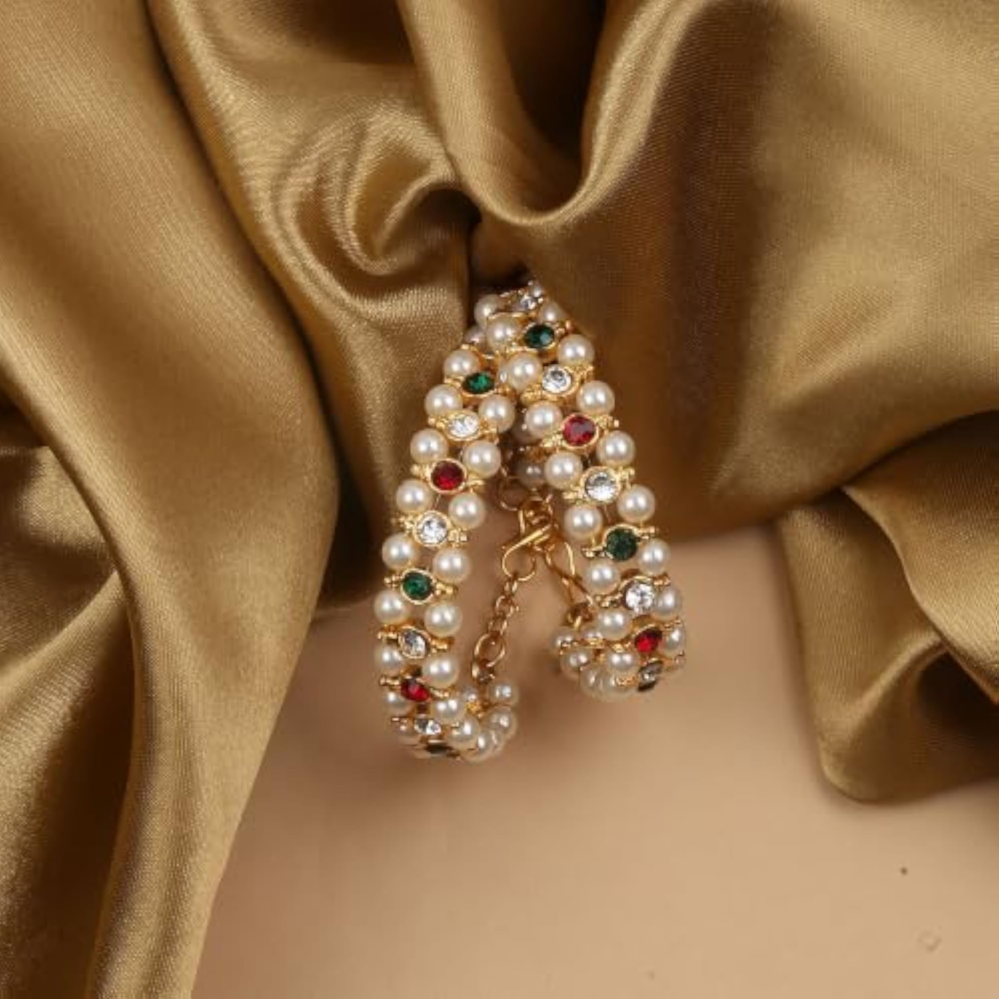 Art Jewellery Red & Green Stone Pearl Beads Bangle
