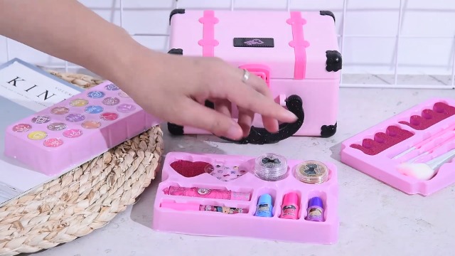 Amazon.co.jp: 子供 メイクセット キッズ コスメセット 化粧品セット