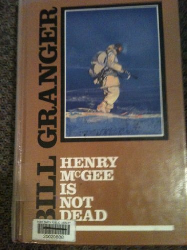 Henry McGee Is Not Dead: A November Man Novel [Large Print] 0896218627 Book Cover