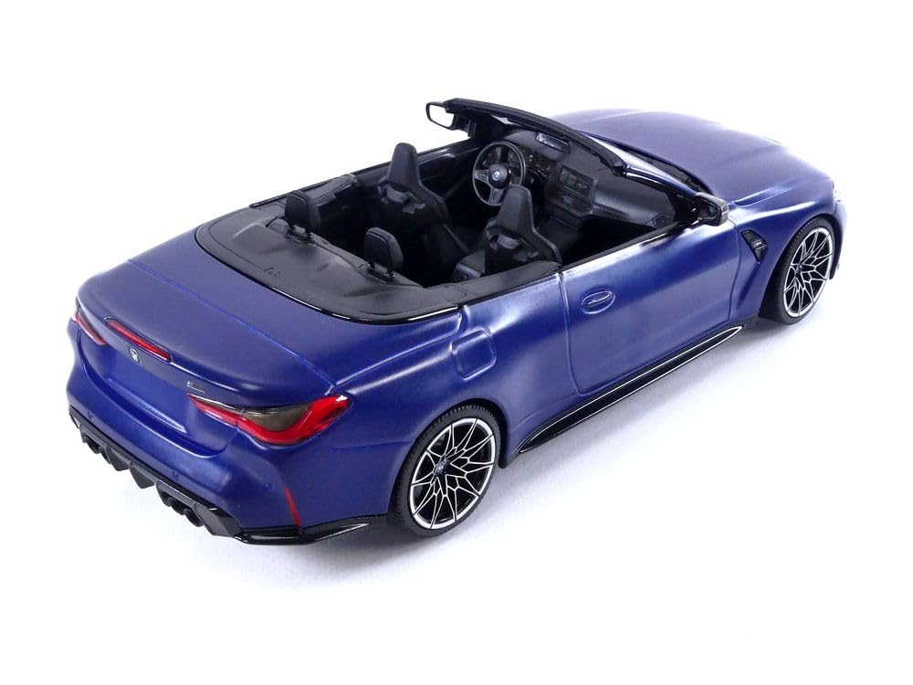 Amazon.com: MINICHAMPS 1/18 Scale Model Car - BMW M4